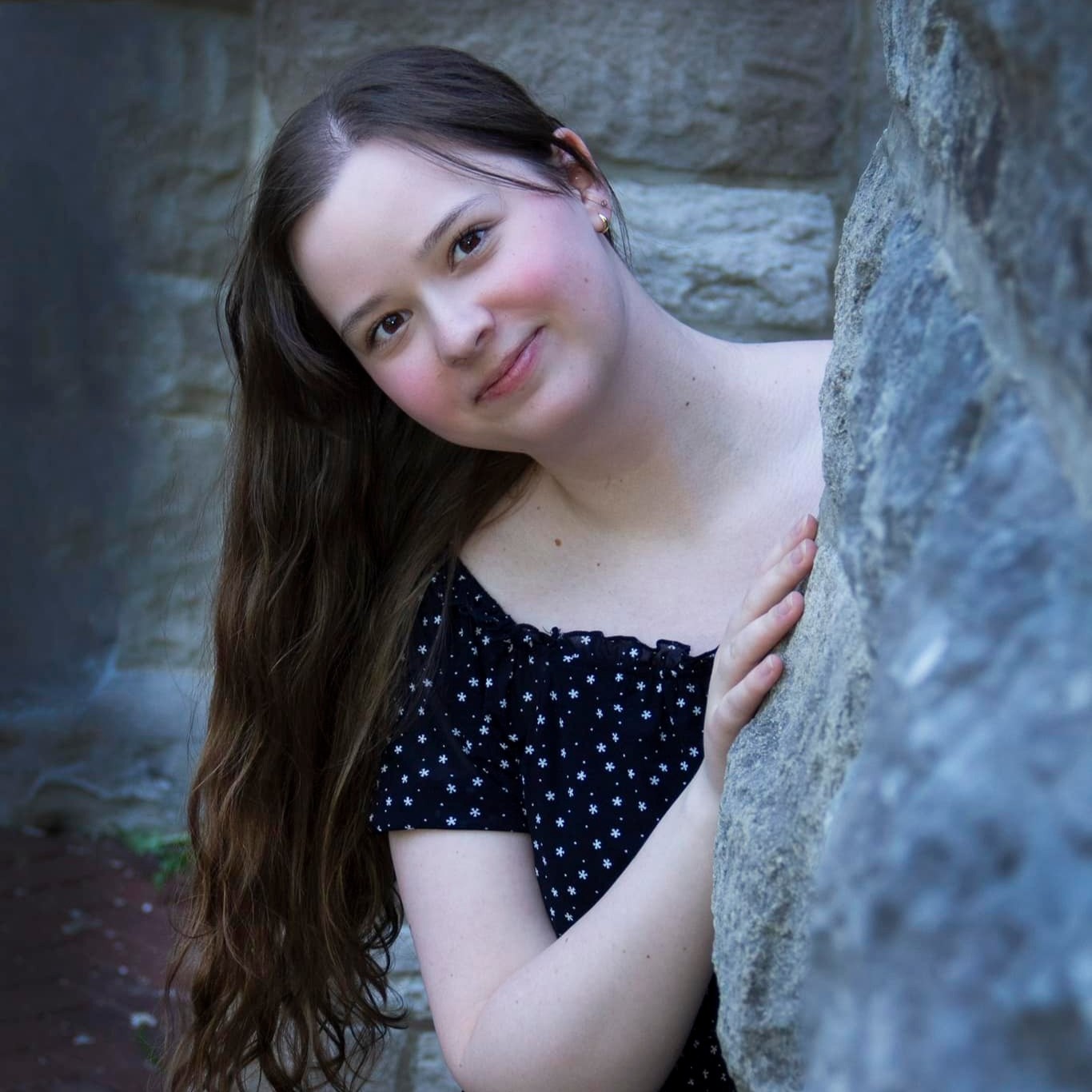 Lauren Thomae Headshot